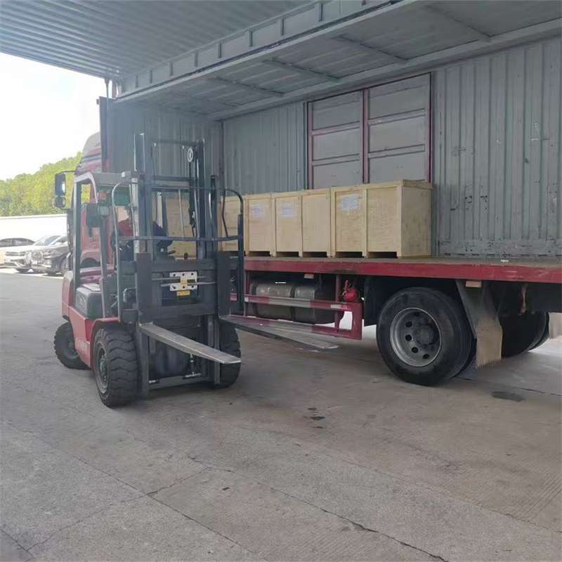 孝昌县迭部县：物流专线的高效货运之旅